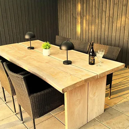 Cozy Summer House By The Ostersobadet